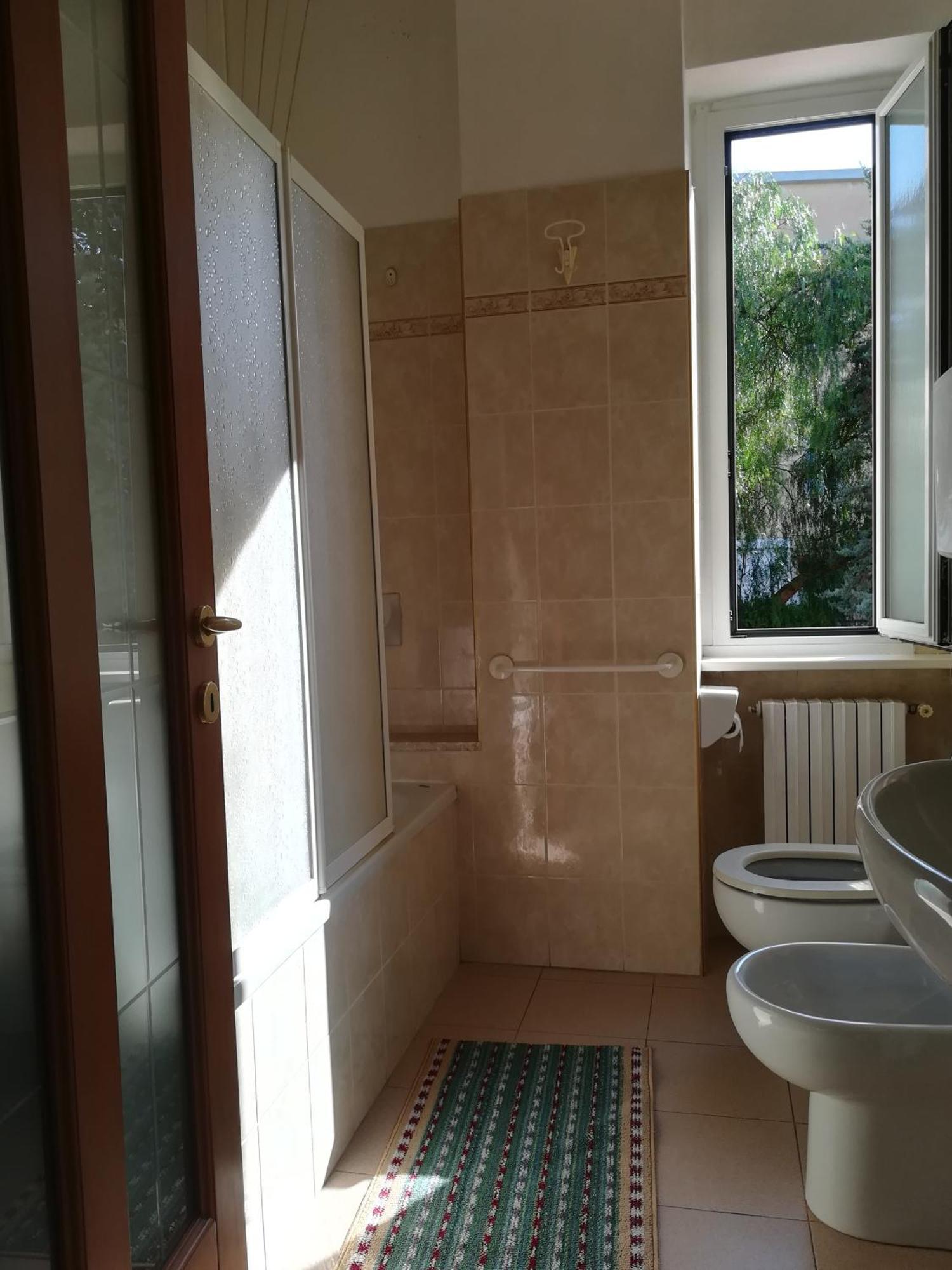 Eucalypti11 - Ampio Alloggio Ristrutturato Con 3 Camere, 2 Bagni, Terrazzo, Balcone Loano Exterior photo